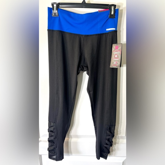 Workout leggings - Picture 1 of 3